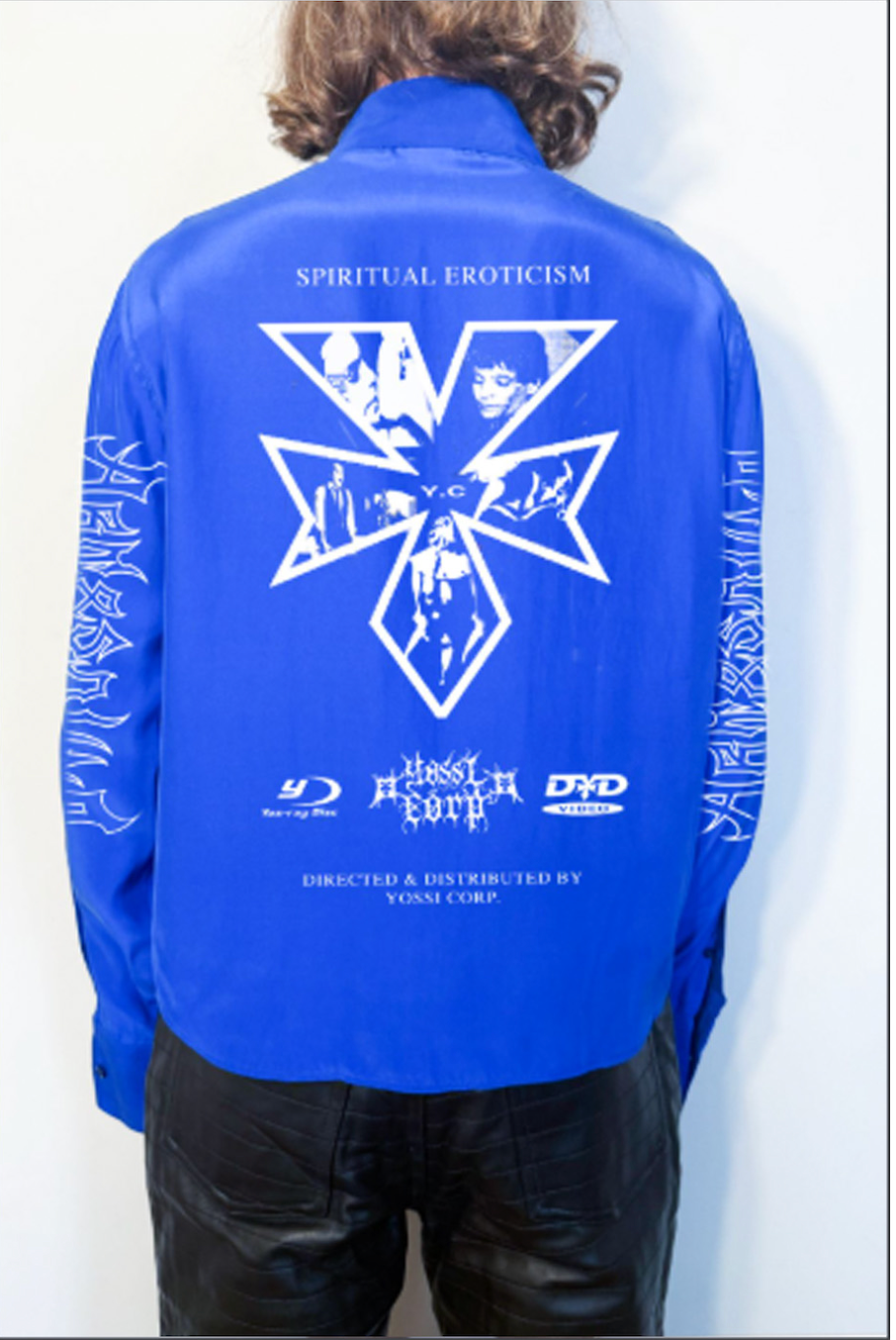BLUE SILK GRAPHIC